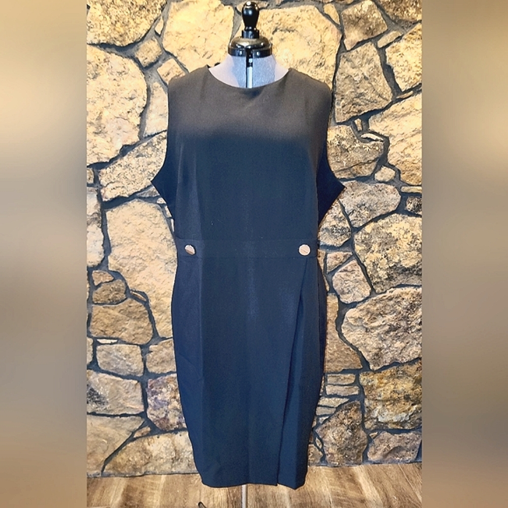 H & M Black sleeveless dress Gold buttons sz XXL